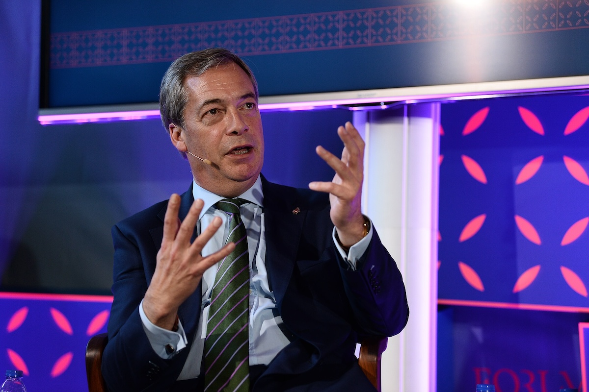 Nigel Farage si candida alle elezioni UK, cosa cambierà nei sondaggi?