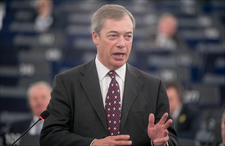 Nigel Farage si candida alle elezioni UK, cosa cambierà nei sondaggi?